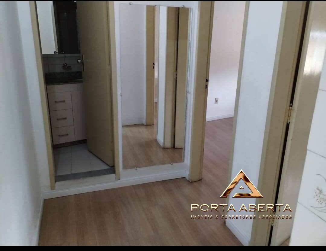 Apartamento à venda com 2 quartos, 80m² - Foto 11