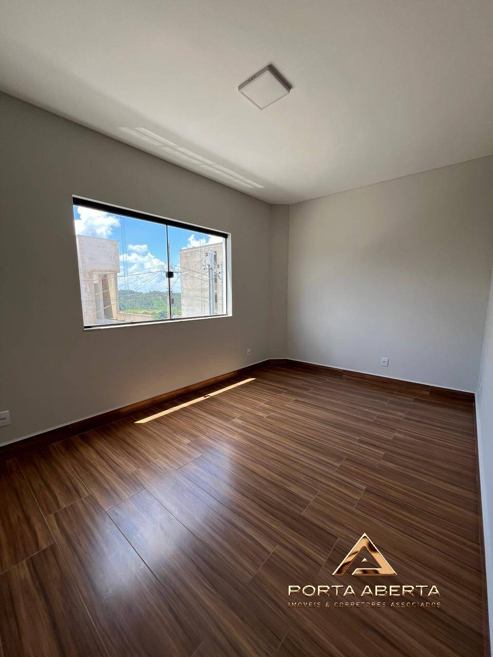 Casa à venda com 3 quartos, 180m² - Foto 19