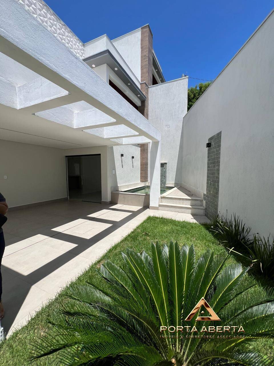 Casa à venda com 3 quartos, 180m² - Foto 3