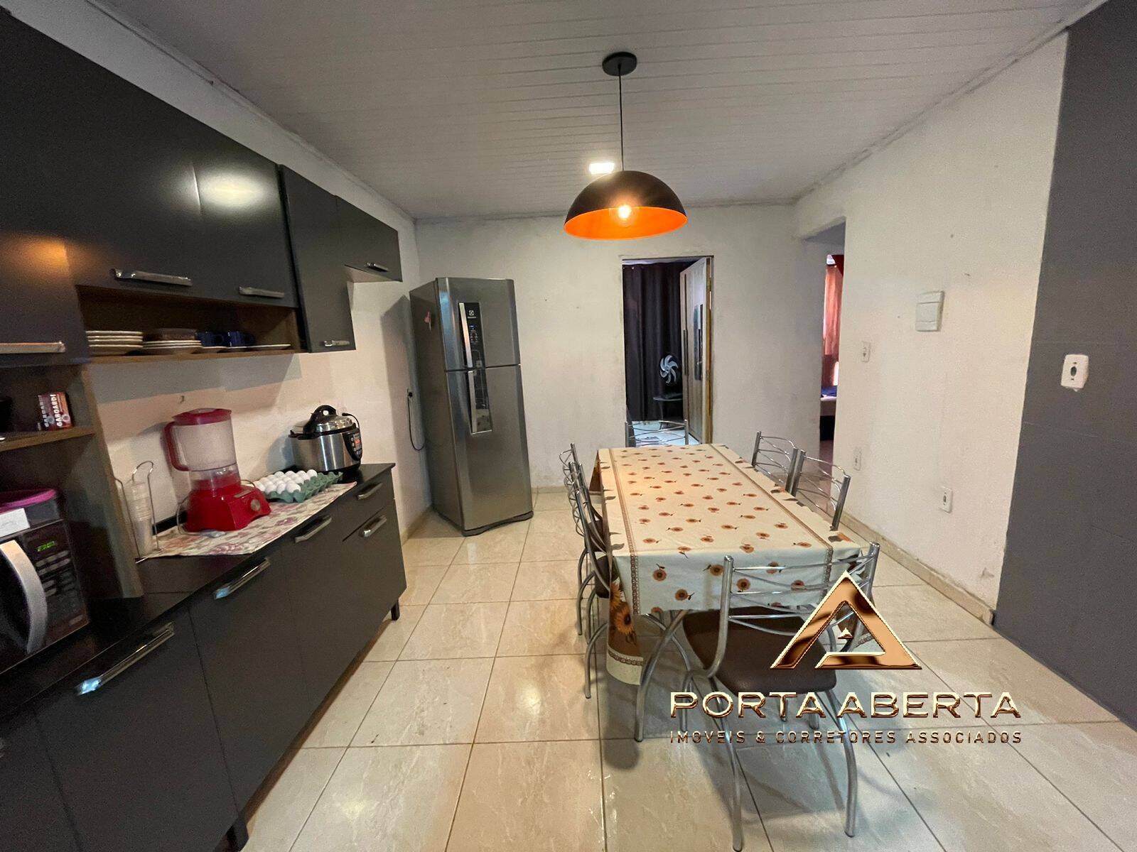 Casa à venda com 2 quartos, 150m² - Foto 13