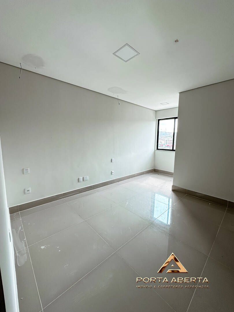 Apartamento à venda com 3 quartos, 142m² - Foto 8