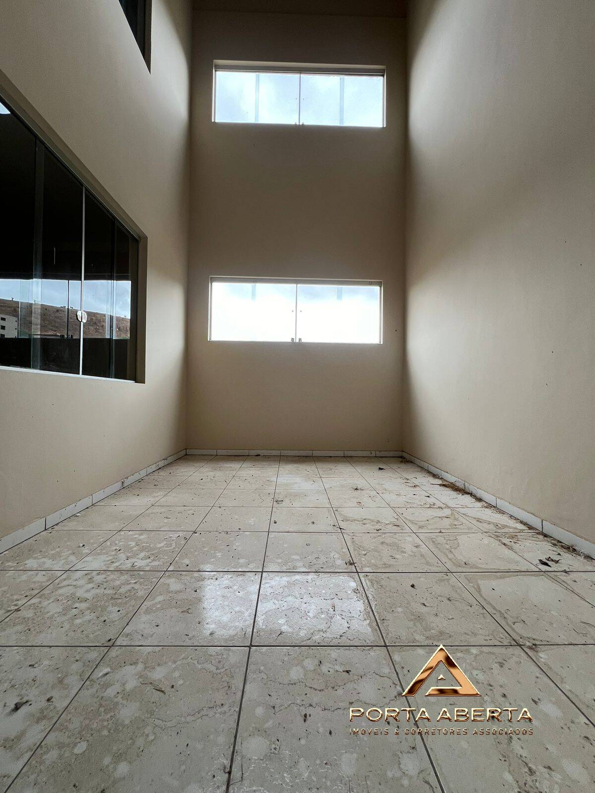 Apartamento à venda com 3 quartos, 130m² - Foto 7