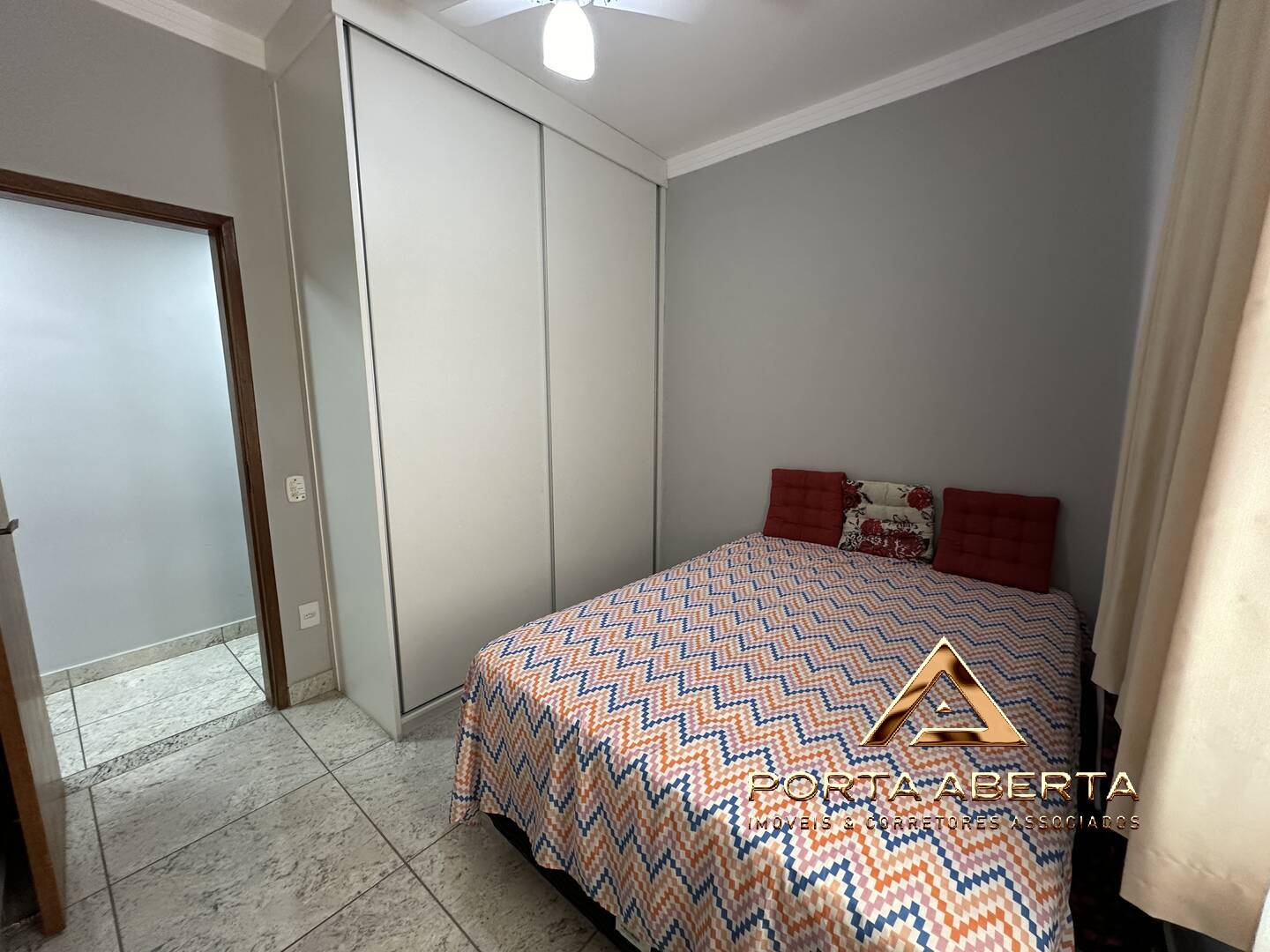 Apartamento à venda com 3 quartos, 87m² - Foto 21