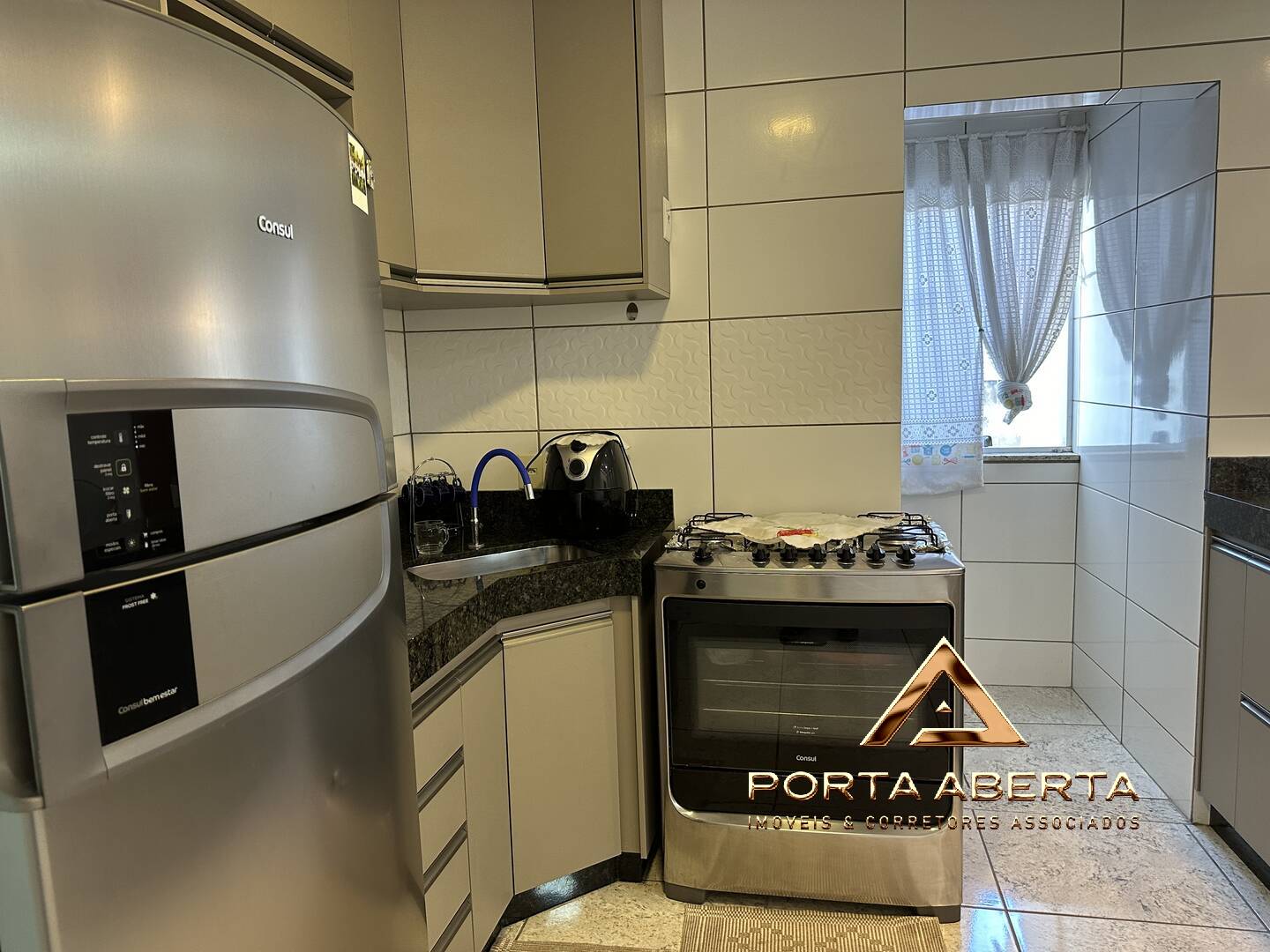 Apartamento à venda com 3 quartos, 87m² - Foto 10