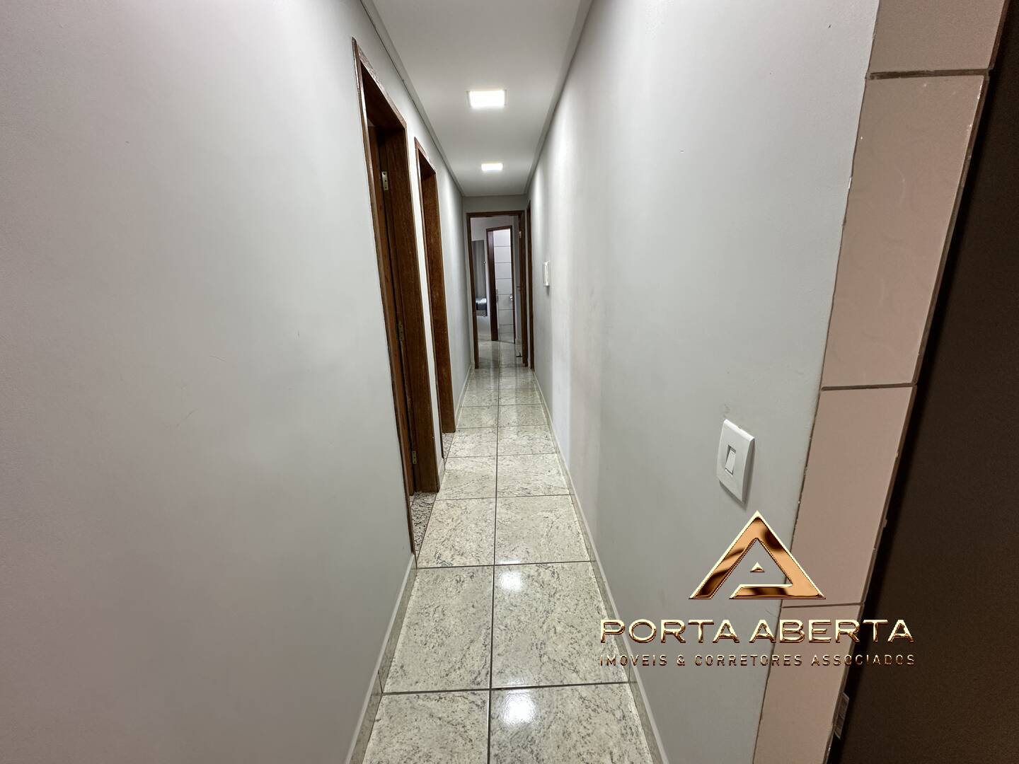 Apartamento à venda com 3 quartos, 87m² - Foto 13