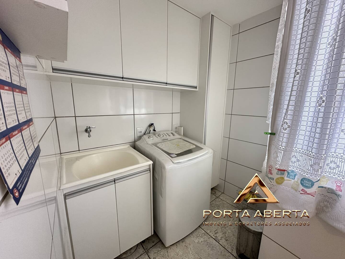 Apartamento à venda com 3 quartos, 87m² - Foto 12