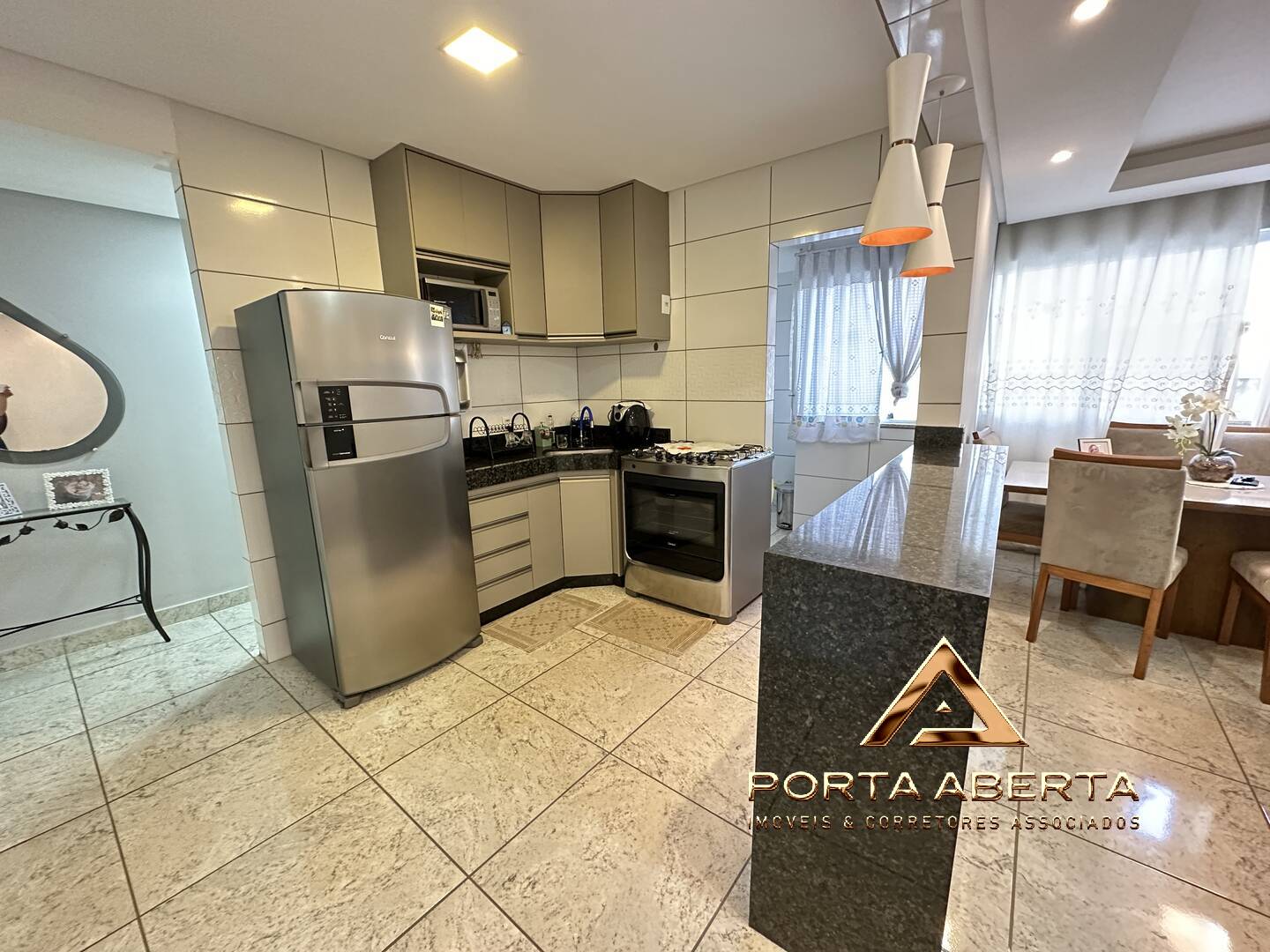 Apartamento à venda com 3 quartos, 87m² - Foto 8