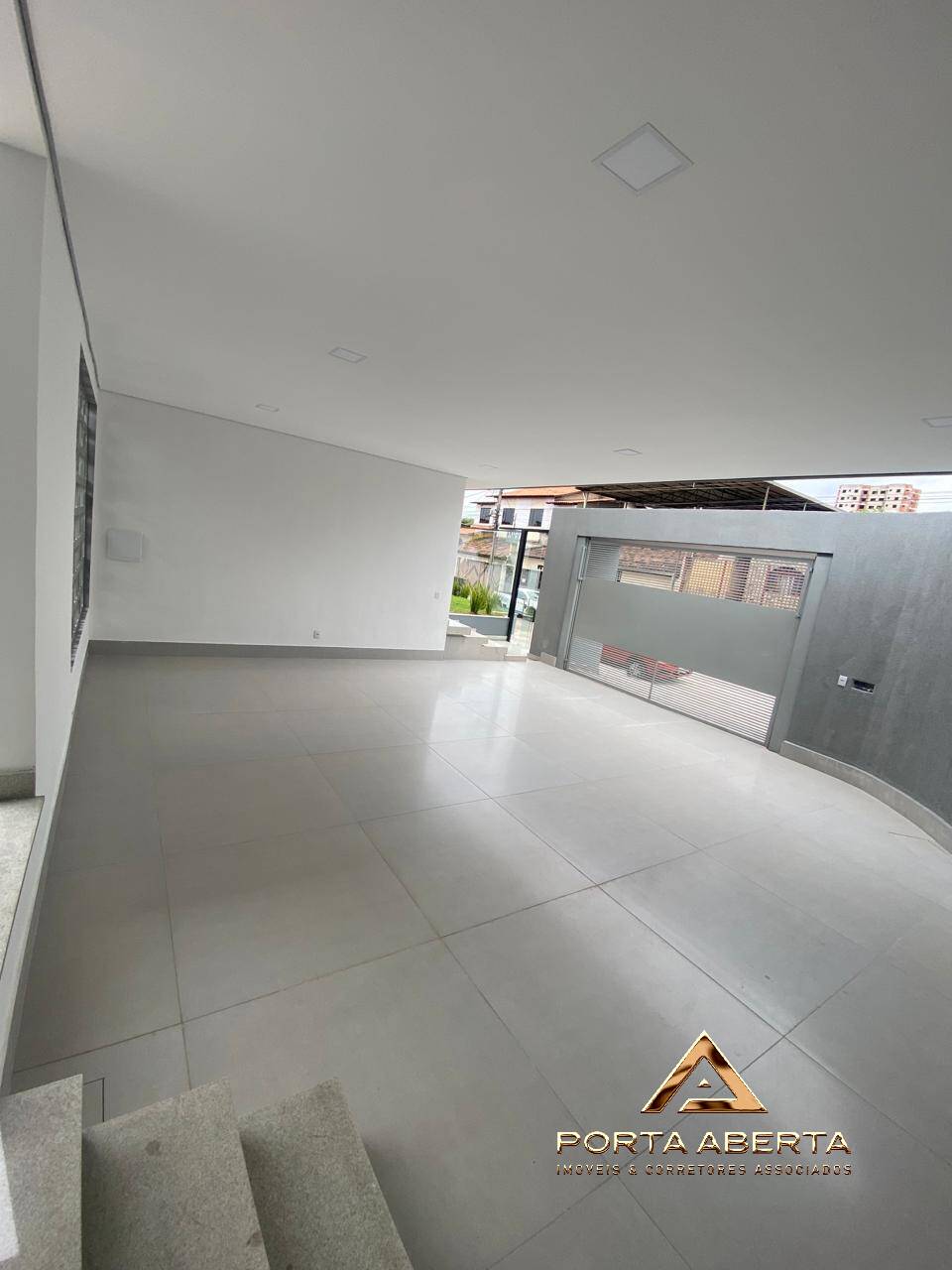 Casa à venda com 3 quartos, 300m² - Foto 19