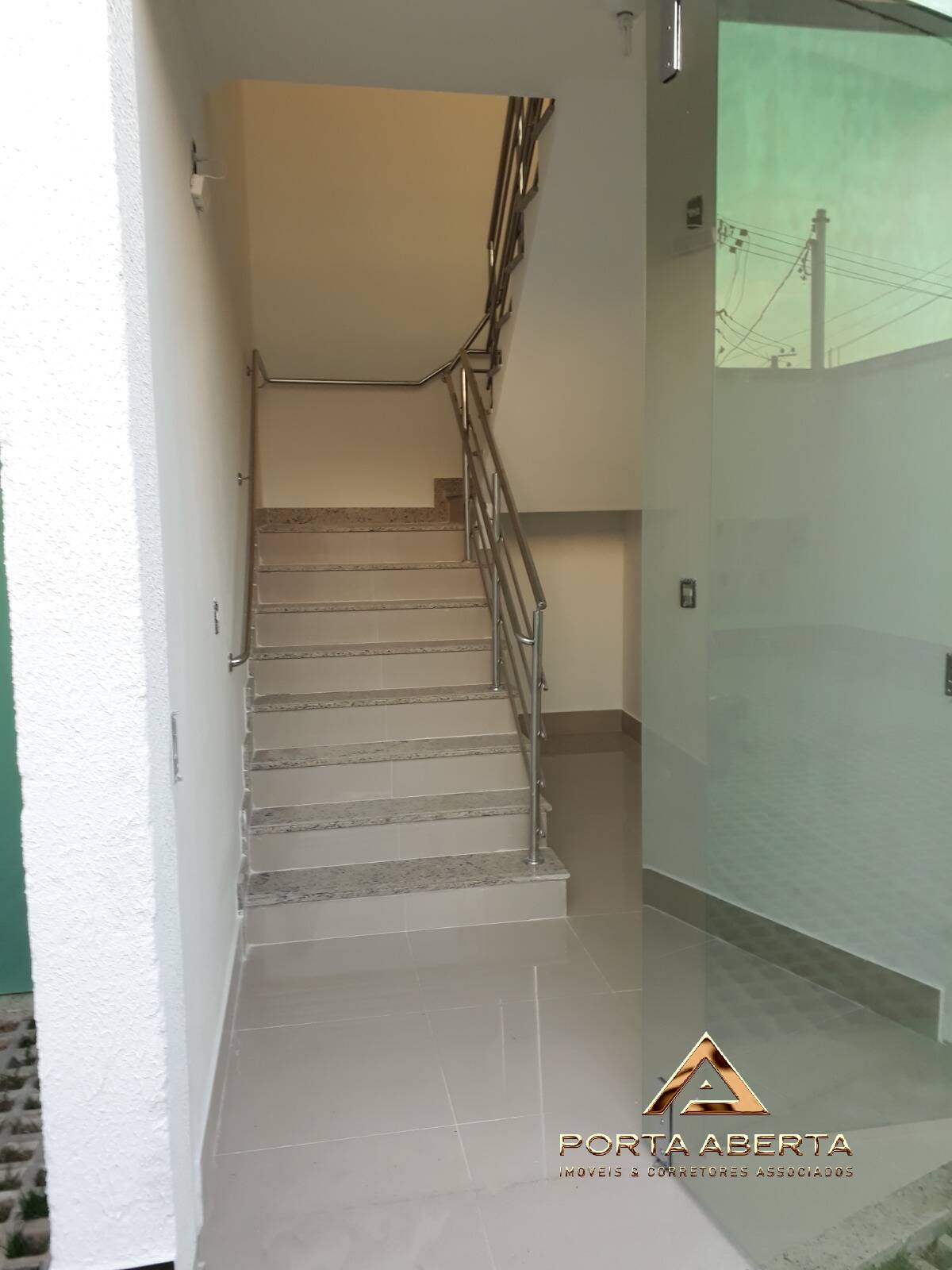 Casa à venda com 3 quartos, 140m² - Foto 11