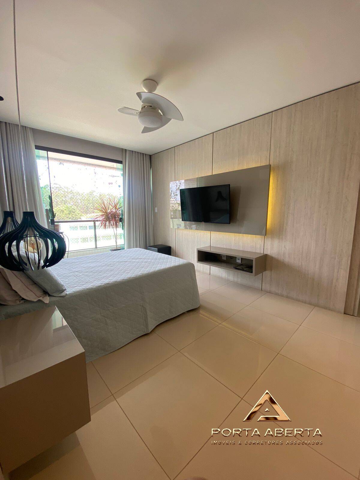 Apartamento à venda com 4 quartos, 220m² - Foto 7