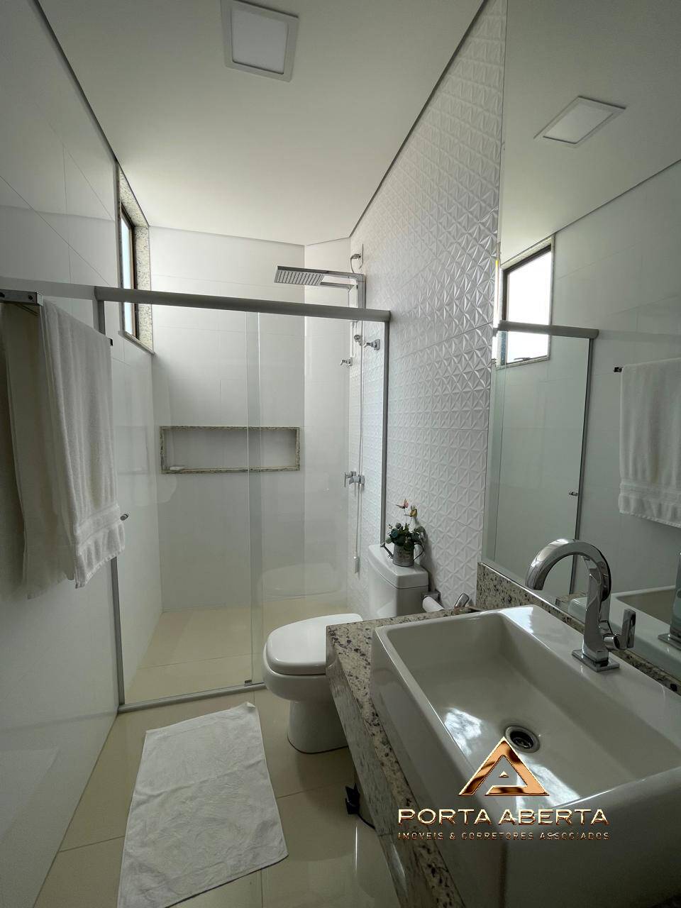 Apartamento à venda com 4 quartos, 220m² - Foto 11