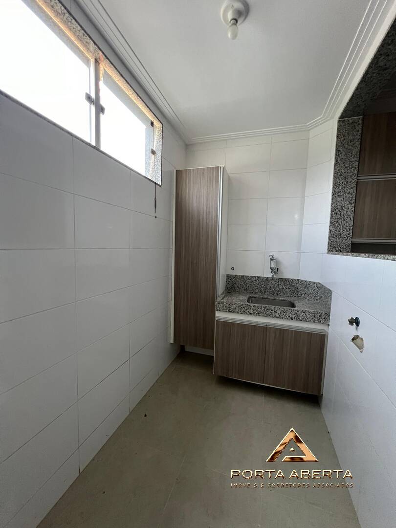 Apartamento à venda com 3 quartos, 95m² - Foto 11