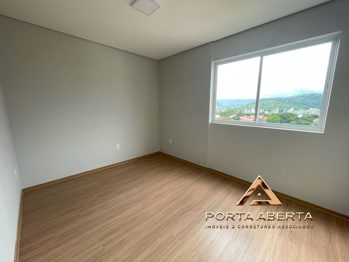 Apartamento à venda com 3 quartos, 174m² - Foto 26