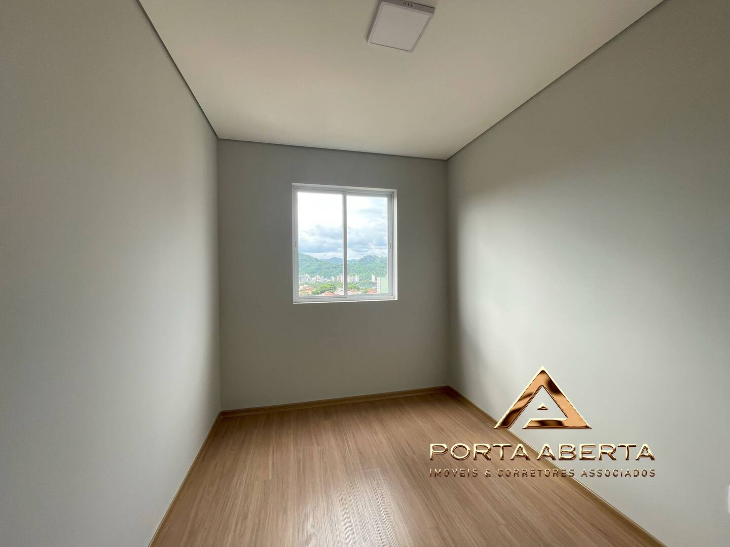 Apartamento à venda com 3 quartos, 174m² - Foto 23