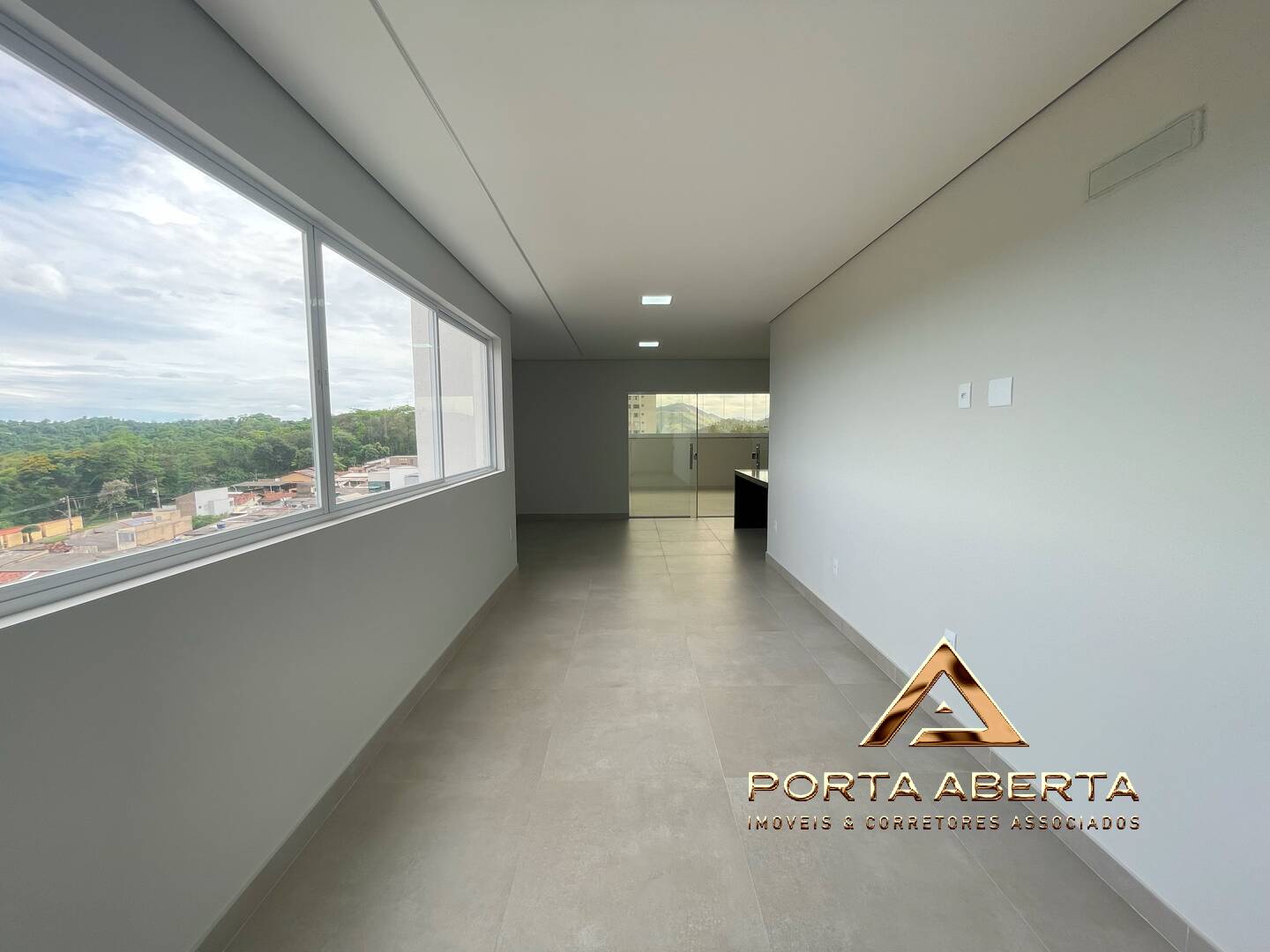 Apartamento à venda com 3 quartos, 174m² - Foto 15