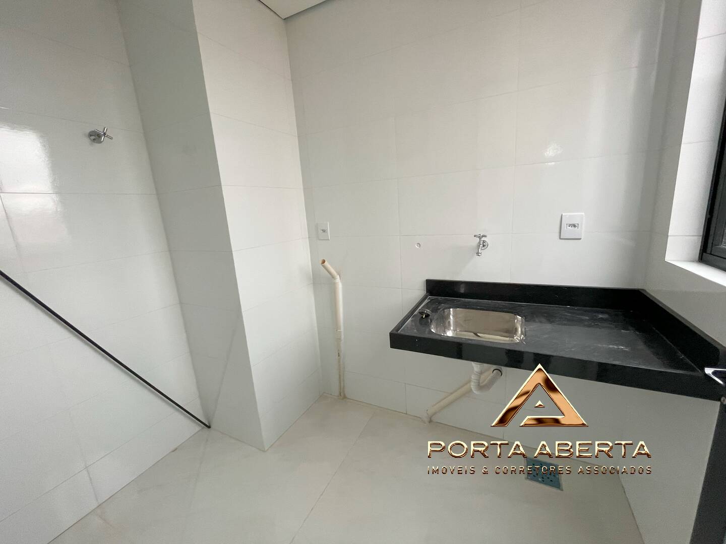 Apartamento à venda com 3 quartos, 181m² - Foto 12