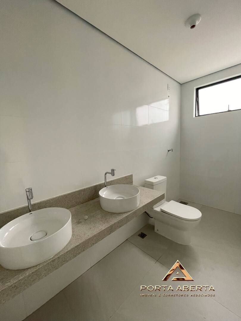 Apartamento à venda com 3 quartos, 181m² - Foto 24