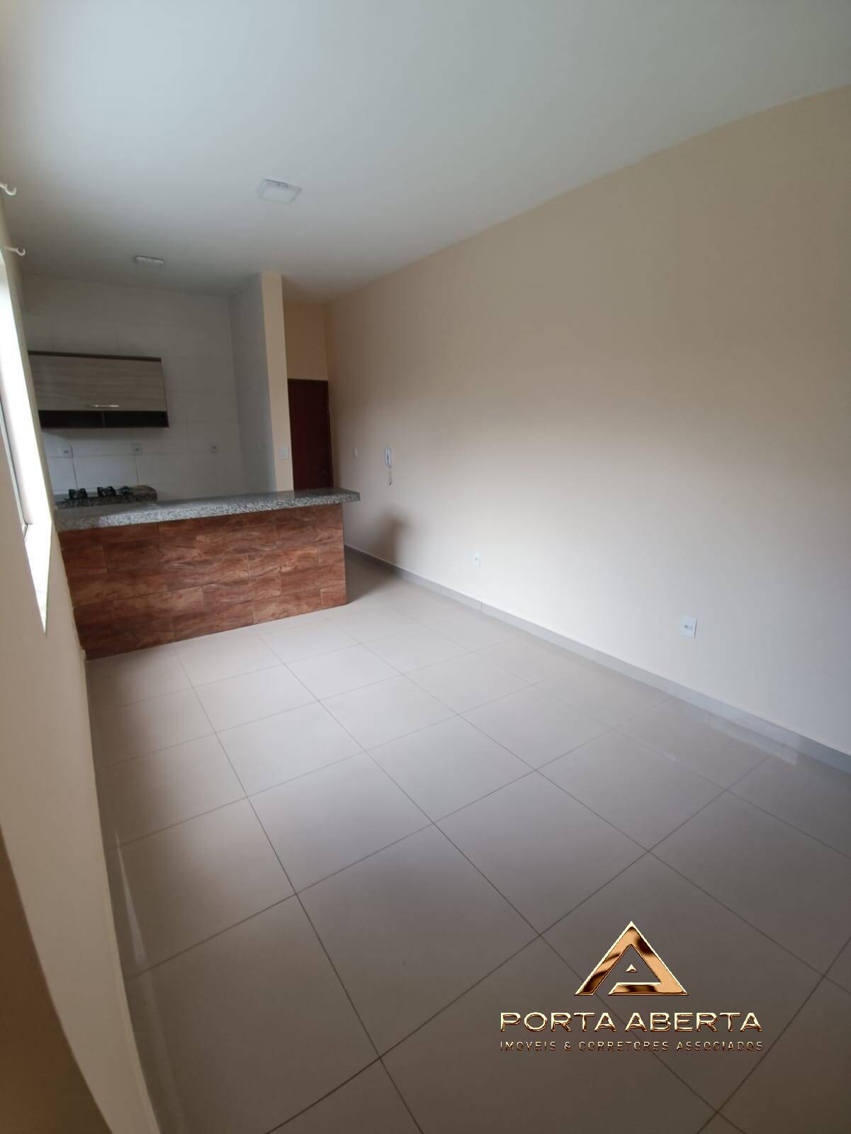 Apartamento à venda com 2 quartos, 69m² - Foto 2