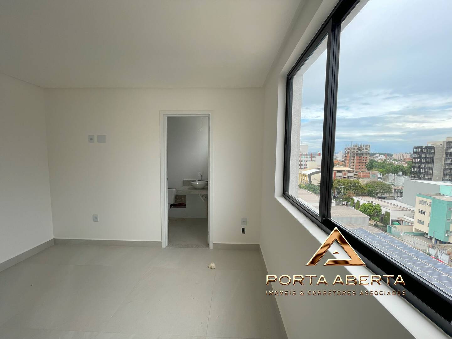 Apartamento à venda com 3 quartos, 84m² - Foto 5