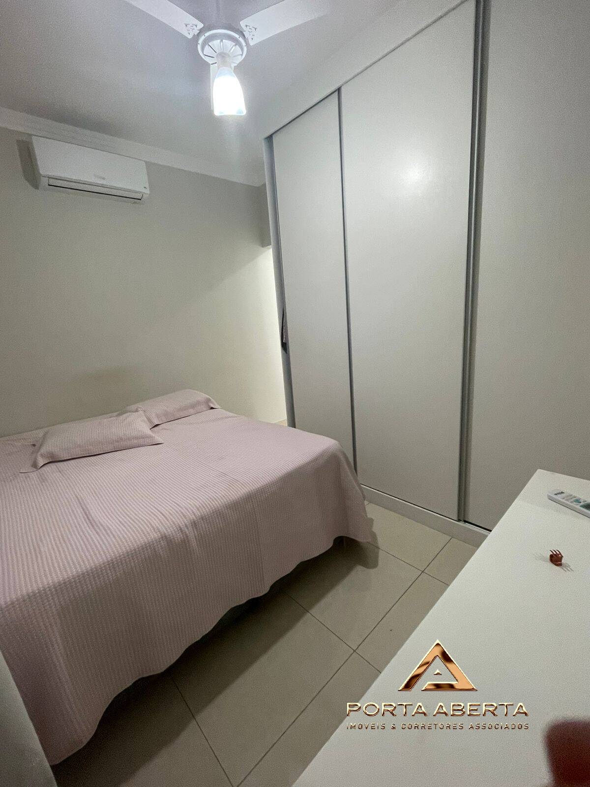 Apartamento à venda com 2 quartos, 70m² - Foto 12