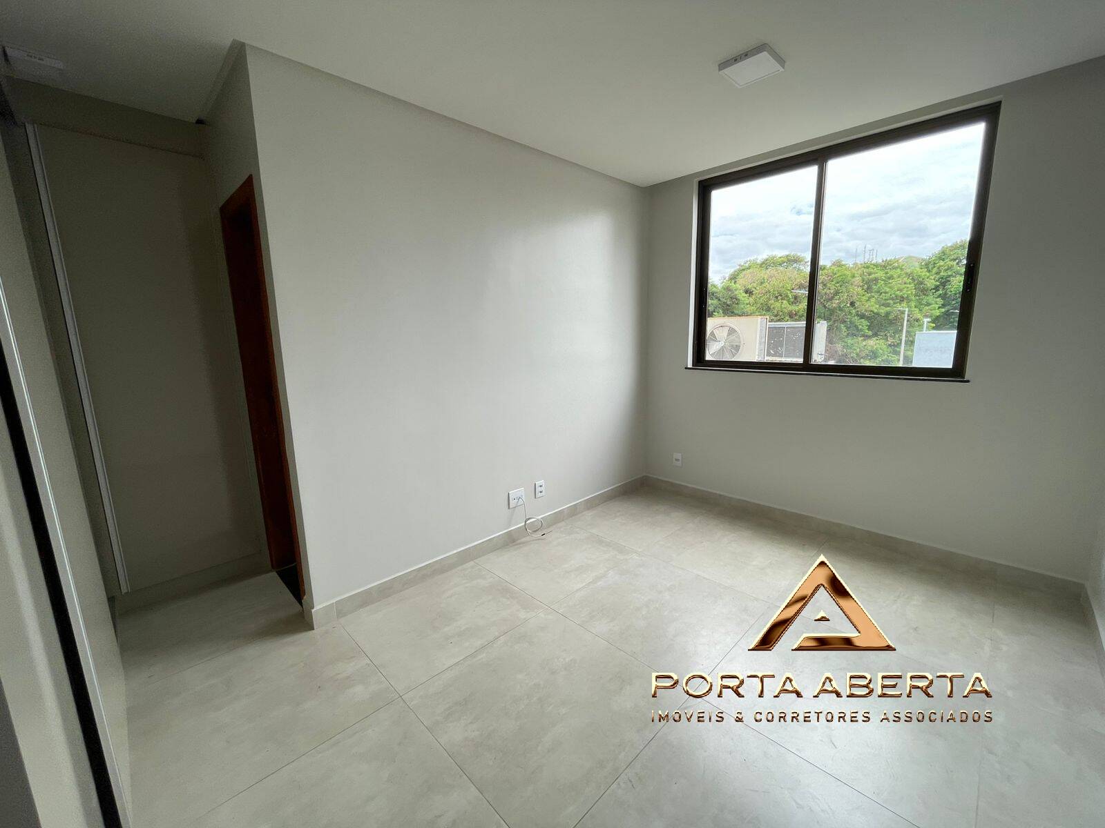 Apartamento à venda com 3 quartos, 100m² - Foto 16