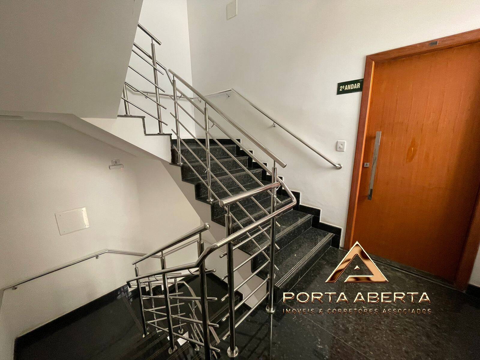 Apartamento à venda com 3 quartos, 100m² - Foto 21