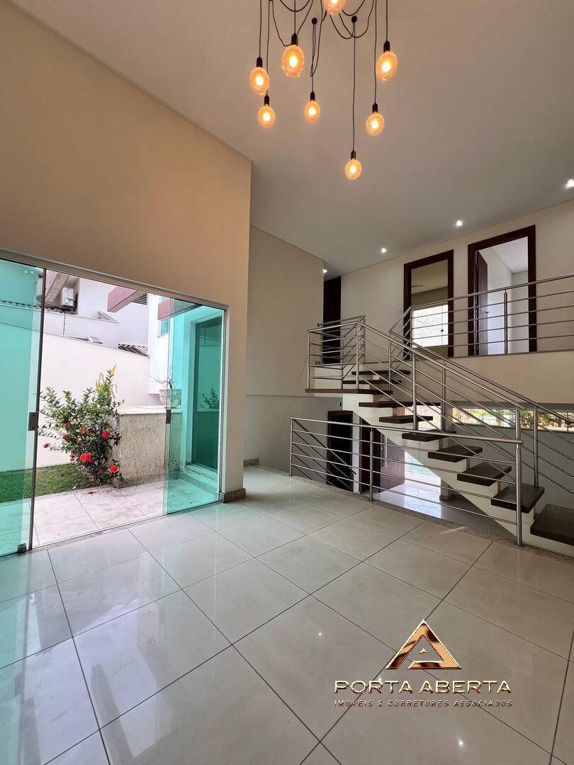 Casa à venda com 3 quartos, 240m² - Foto 17