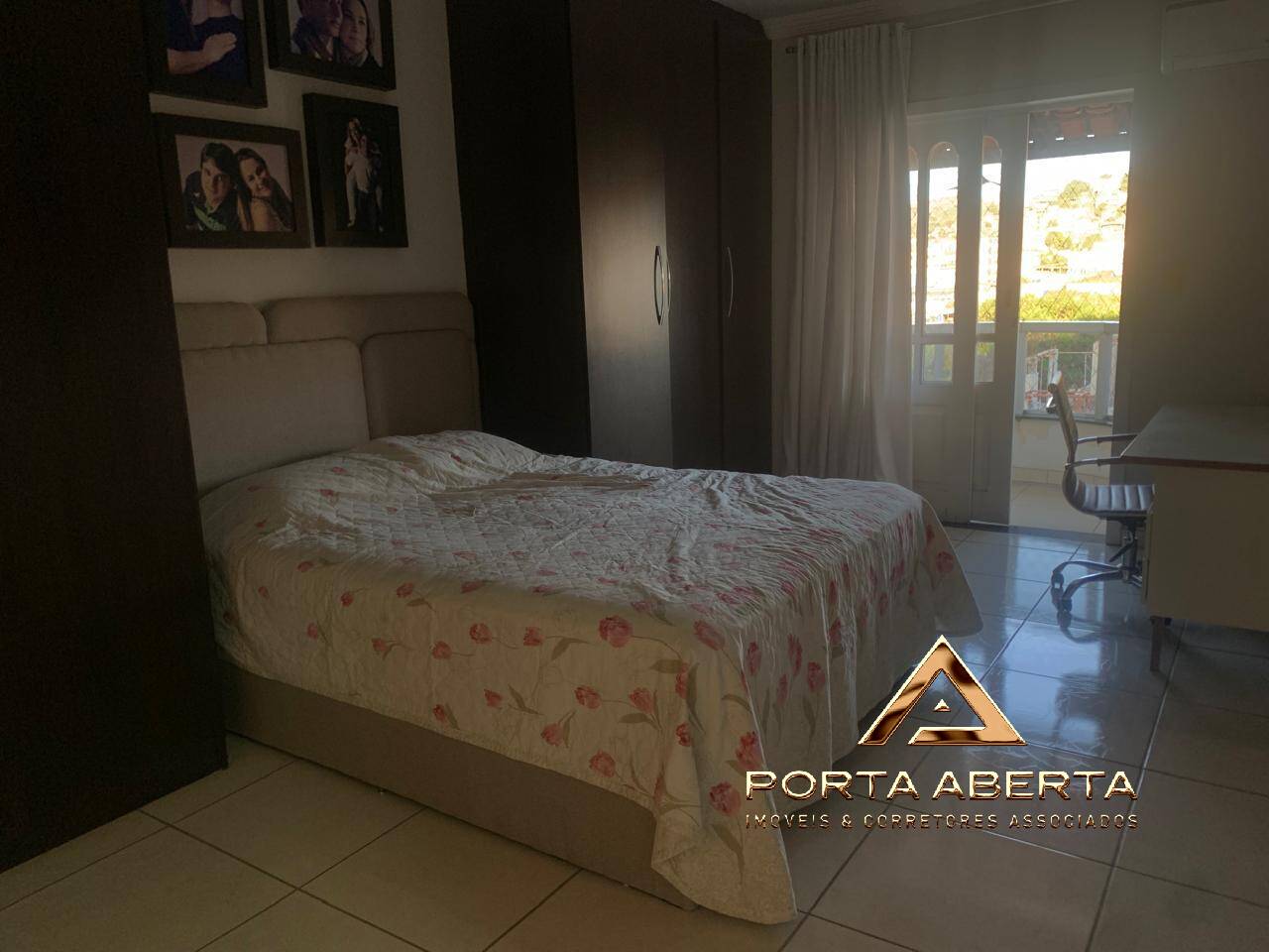 Apartamento à venda com 5 quartos, 260m² - Foto 22