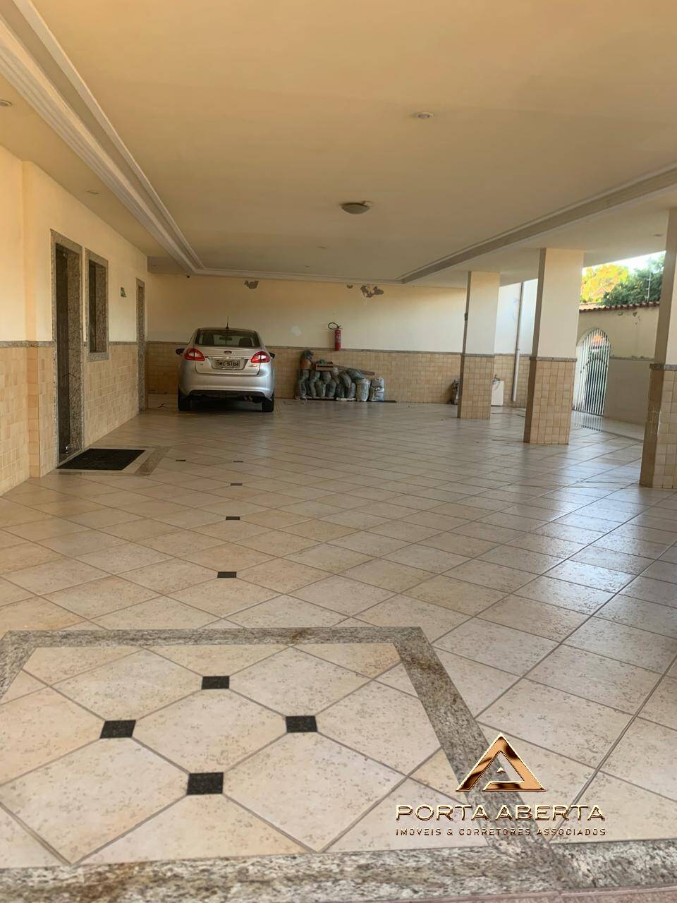 Apartamento à venda com 5 quartos, 260m² - Foto 24