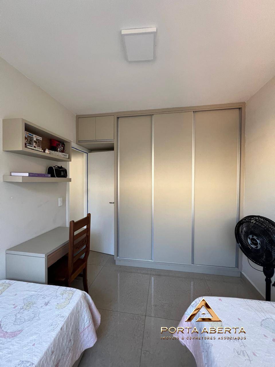 Apartamento à venda com 3 quartos, 100m² - Foto 21