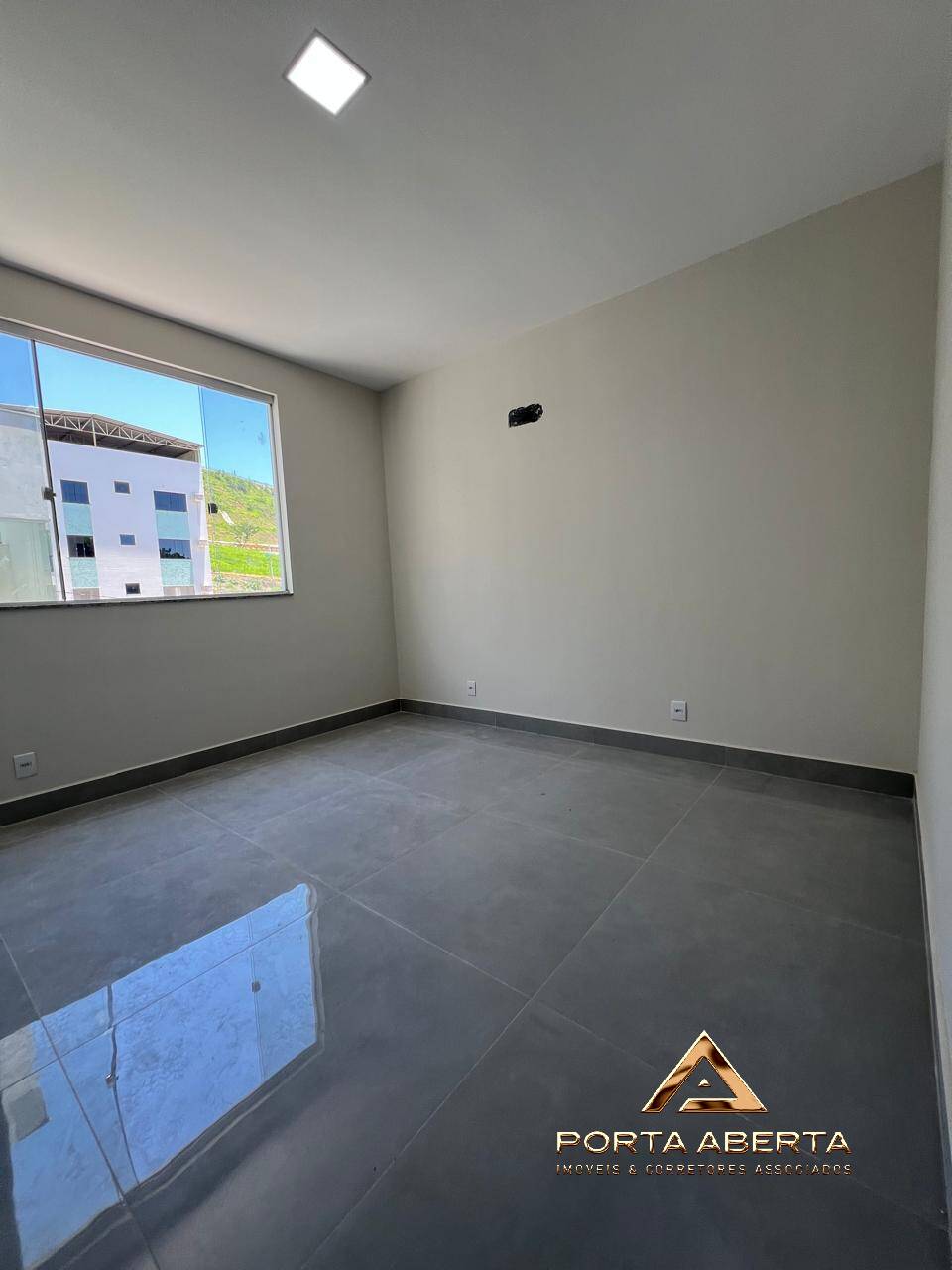 Casa à venda com 3 quartos, 150m² - Foto 18