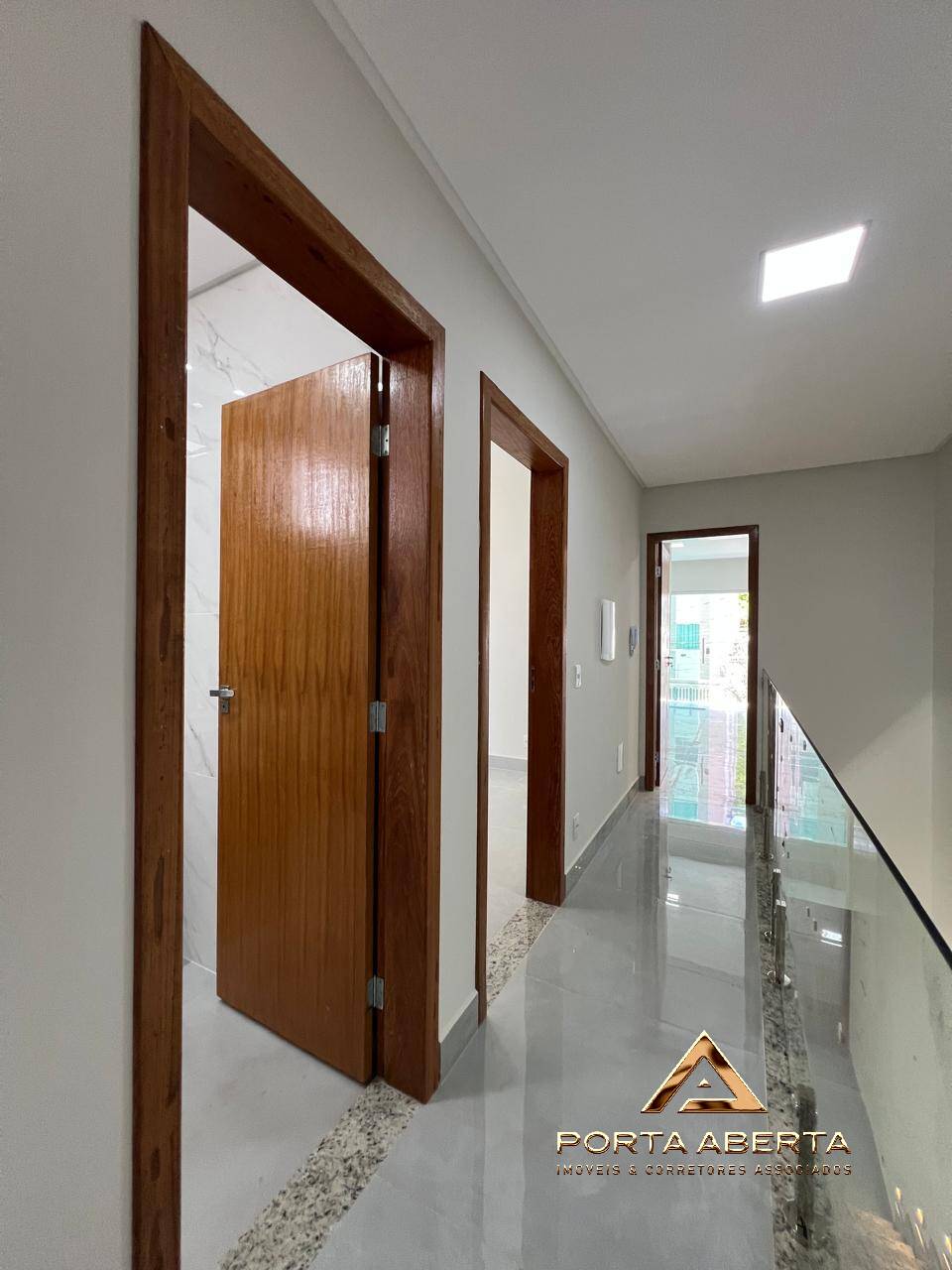 Casa à venda com 3 quartos, 150m² - Foto 19