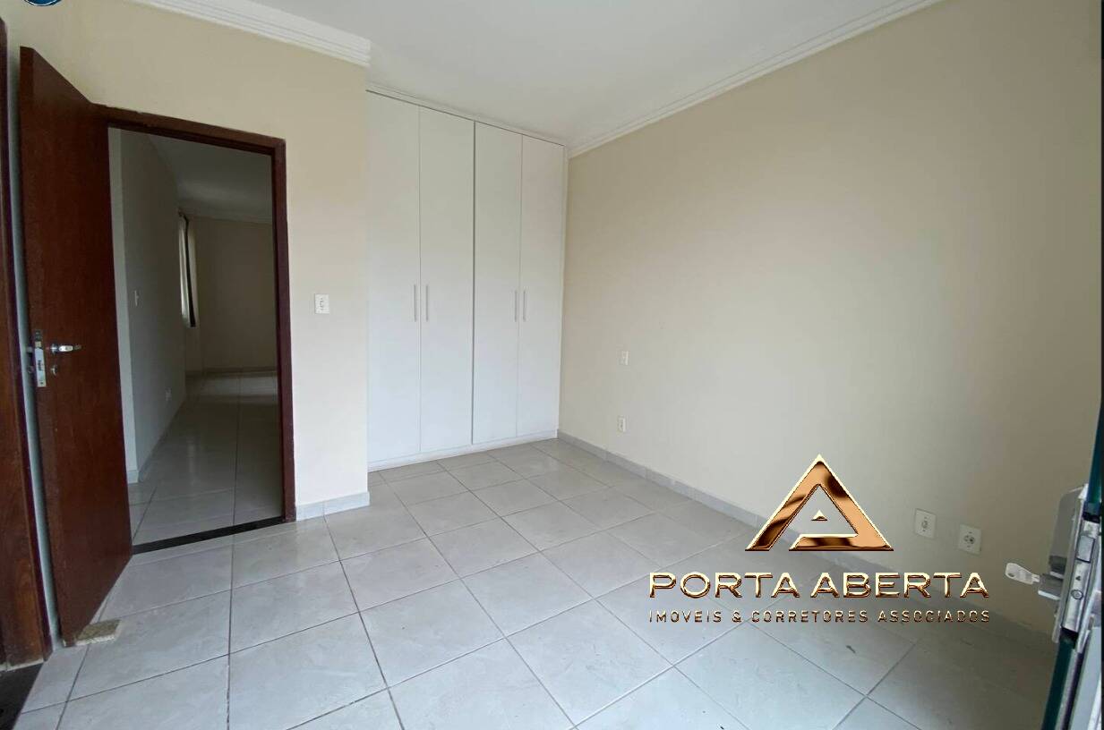 Apartamento à venda com 3 quartos, 95m² - Foto 4