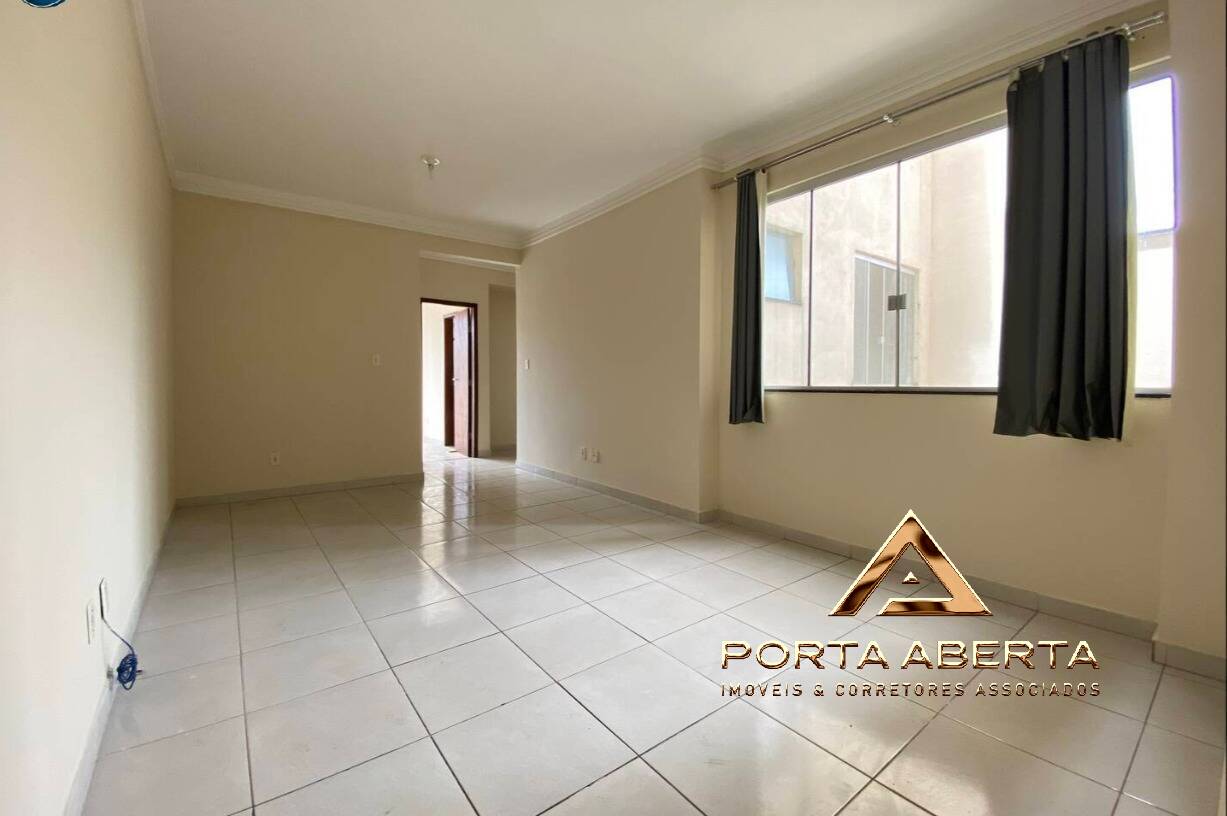 Apartamento à venda com 3 quartos, 95m² - Foto 1