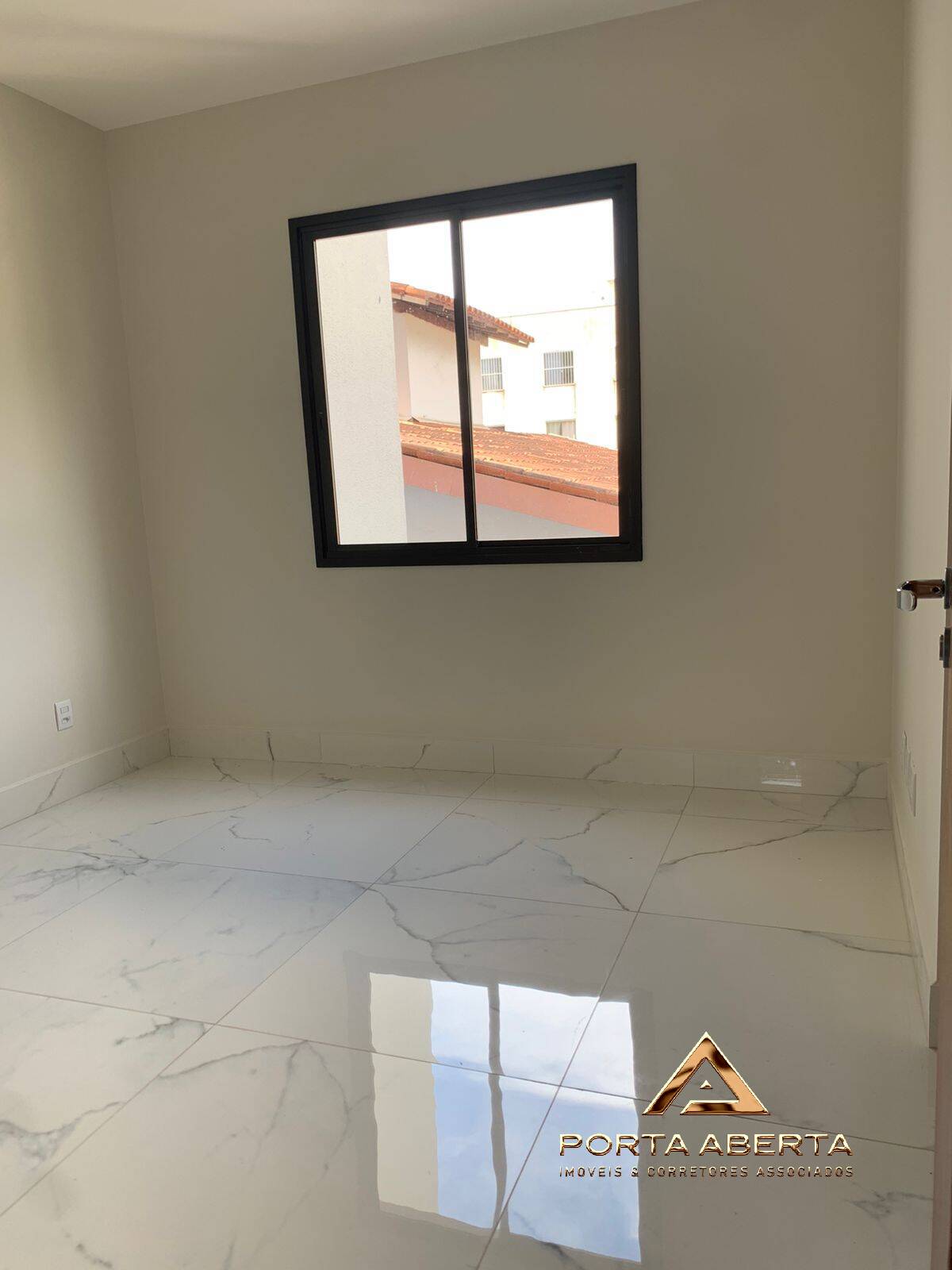 Apartamento à venda com 3 quartos, 120m² - Foto 9