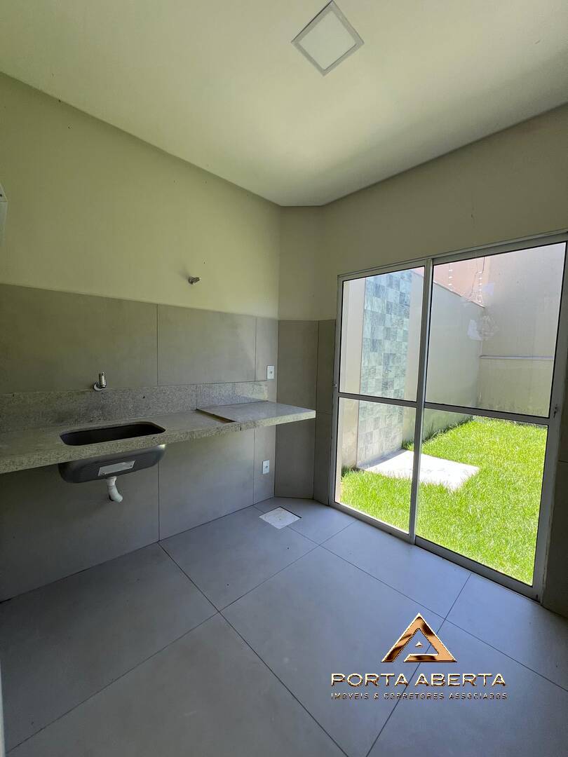 Casa à venda com 3 quartos, 206m² - Foto 9