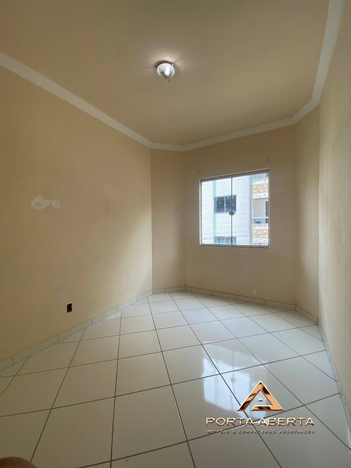 Apartamento à venda com 3 quartos, 105m² - Foto 6