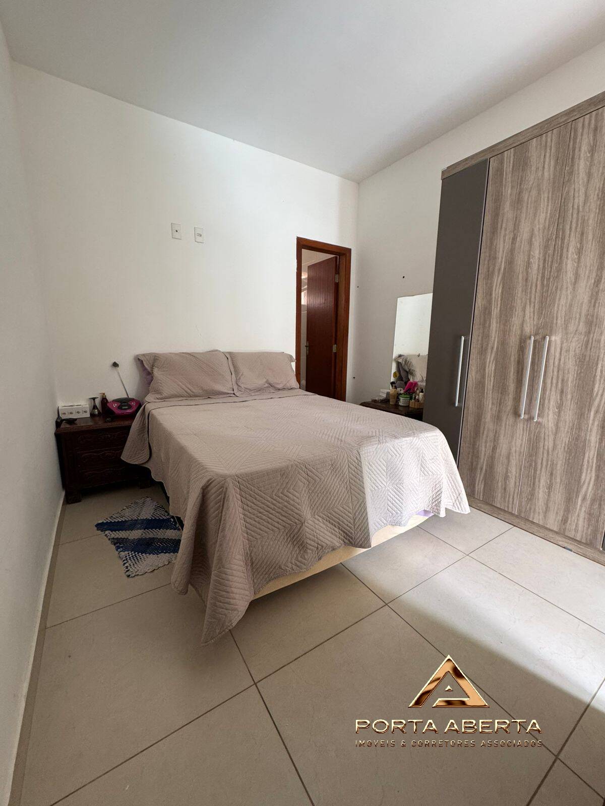 Apartamento à venda com 3 quartos, 90m² - Foto 8