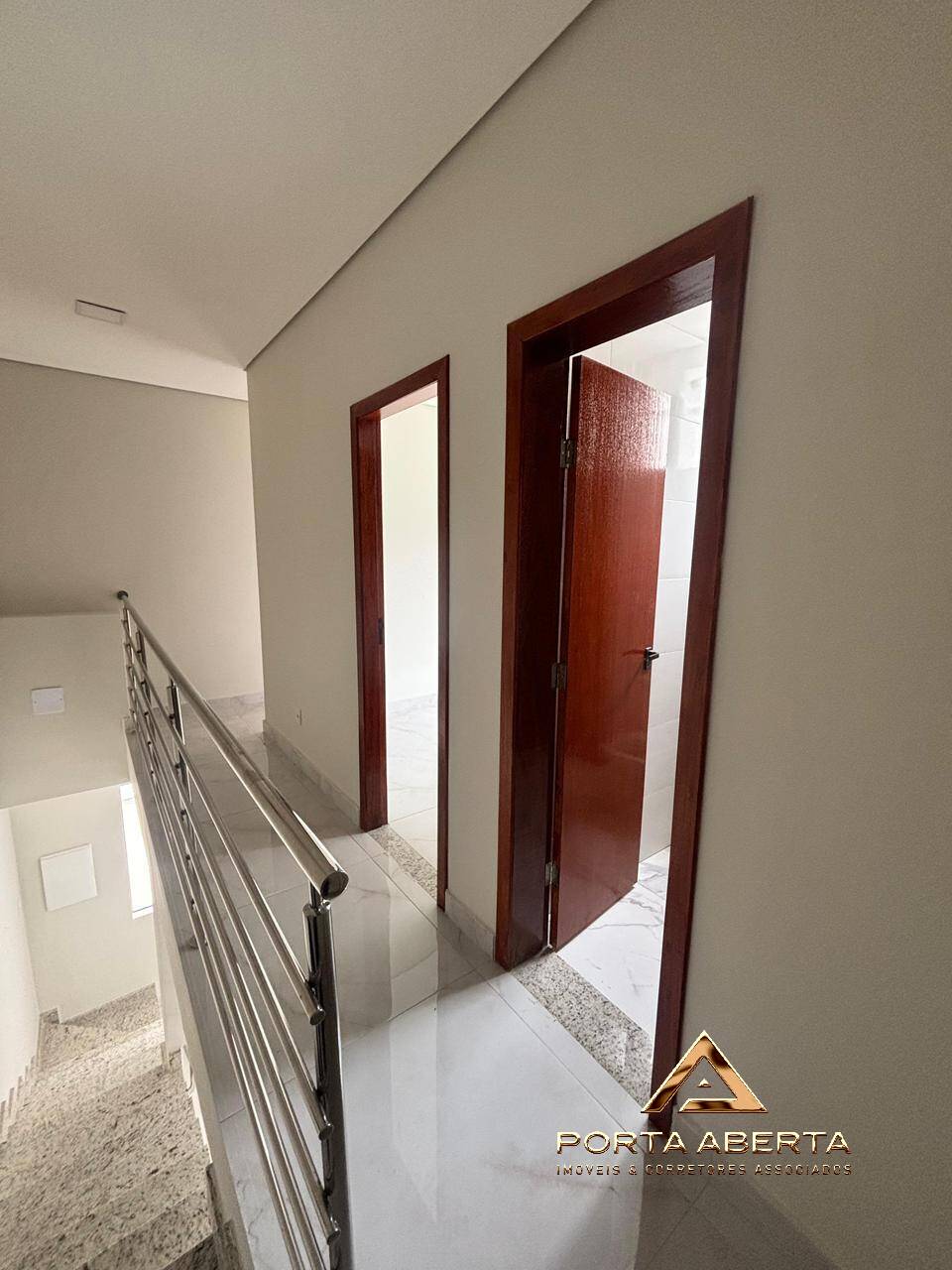 Casa à venda com 3 quartos, 120m² - Foto 7