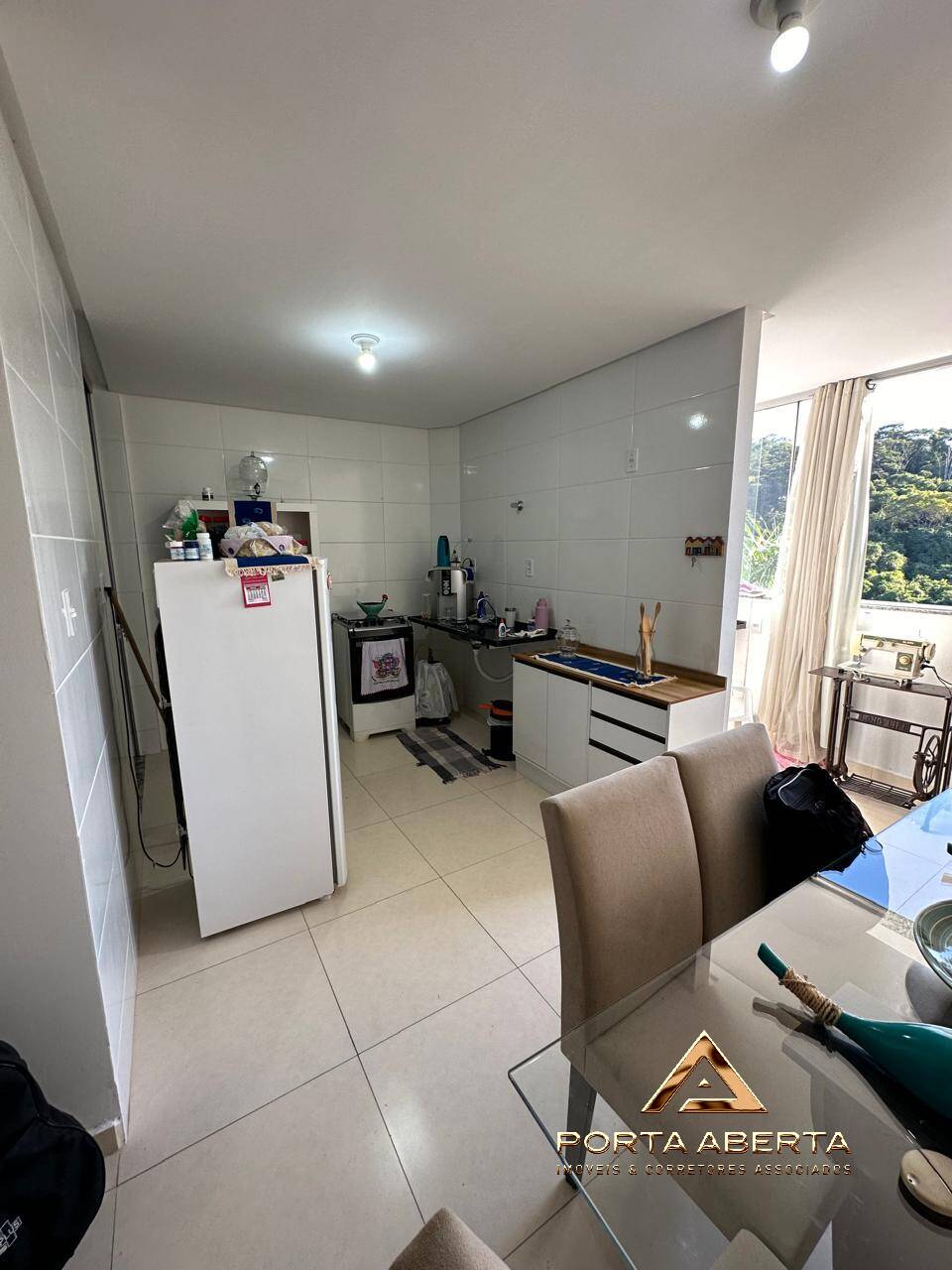 Apartamento à venda com 2 quartos, 65m² - Foto 8