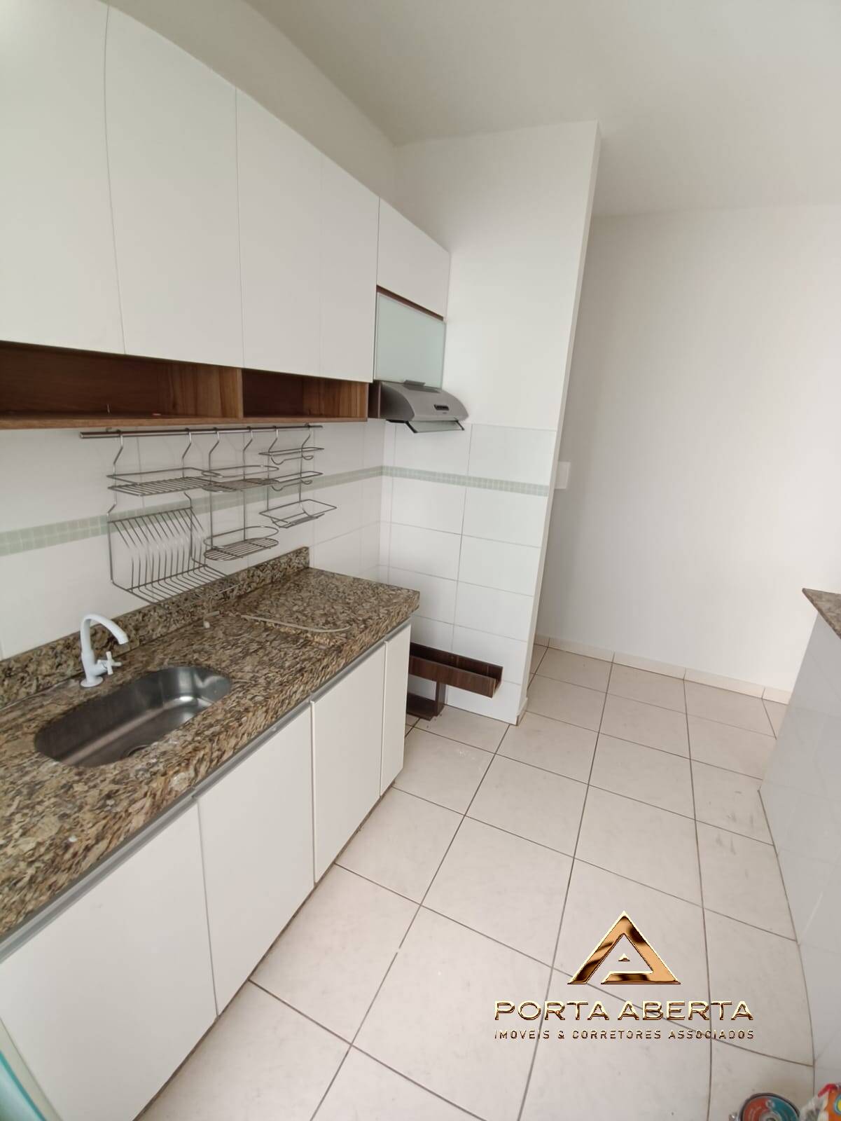 Apartamento à venda com 2 quartos, 65m² - Foto 12