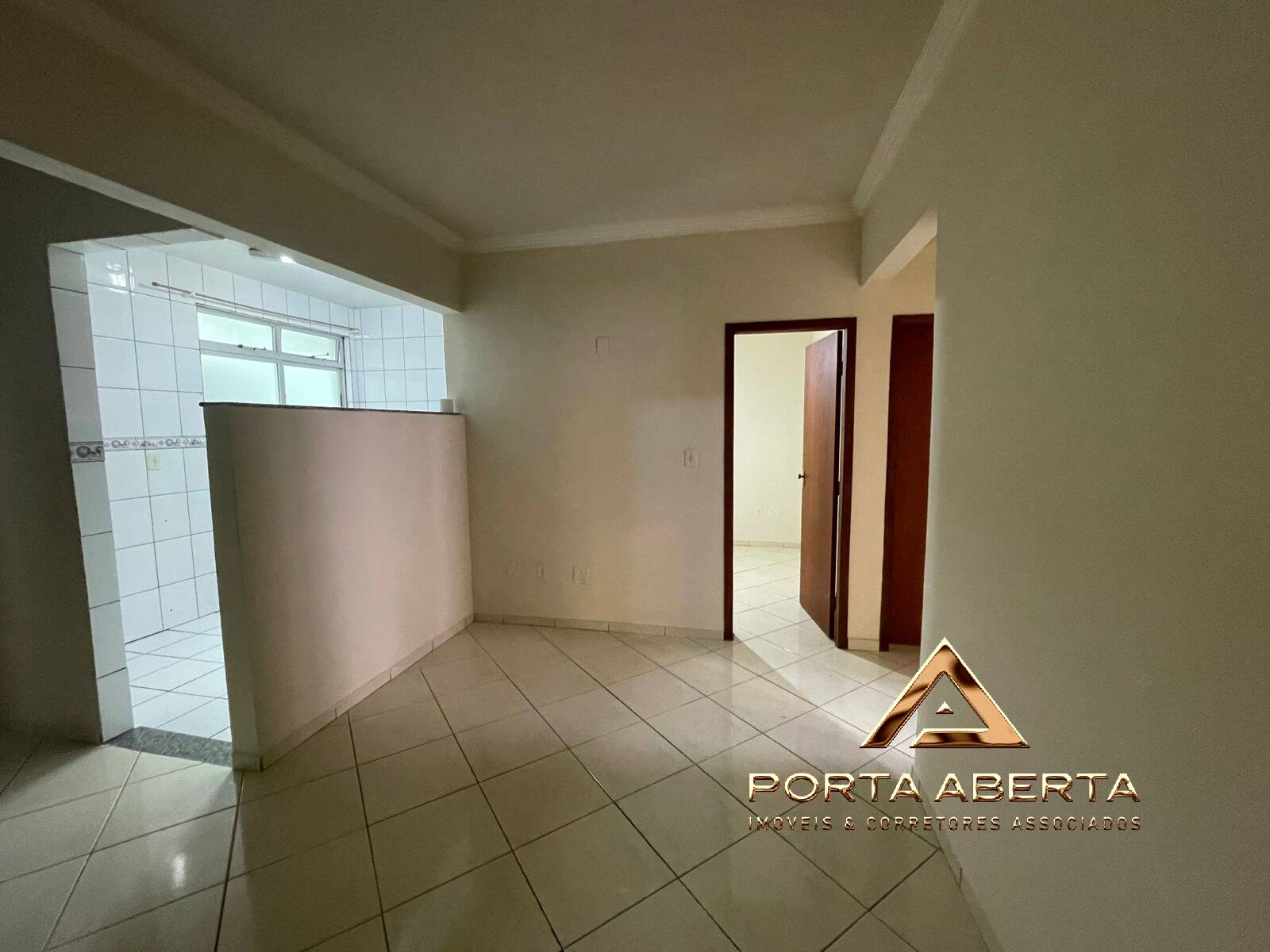 Apartamento para alugar com 3 quartos - Foto 1