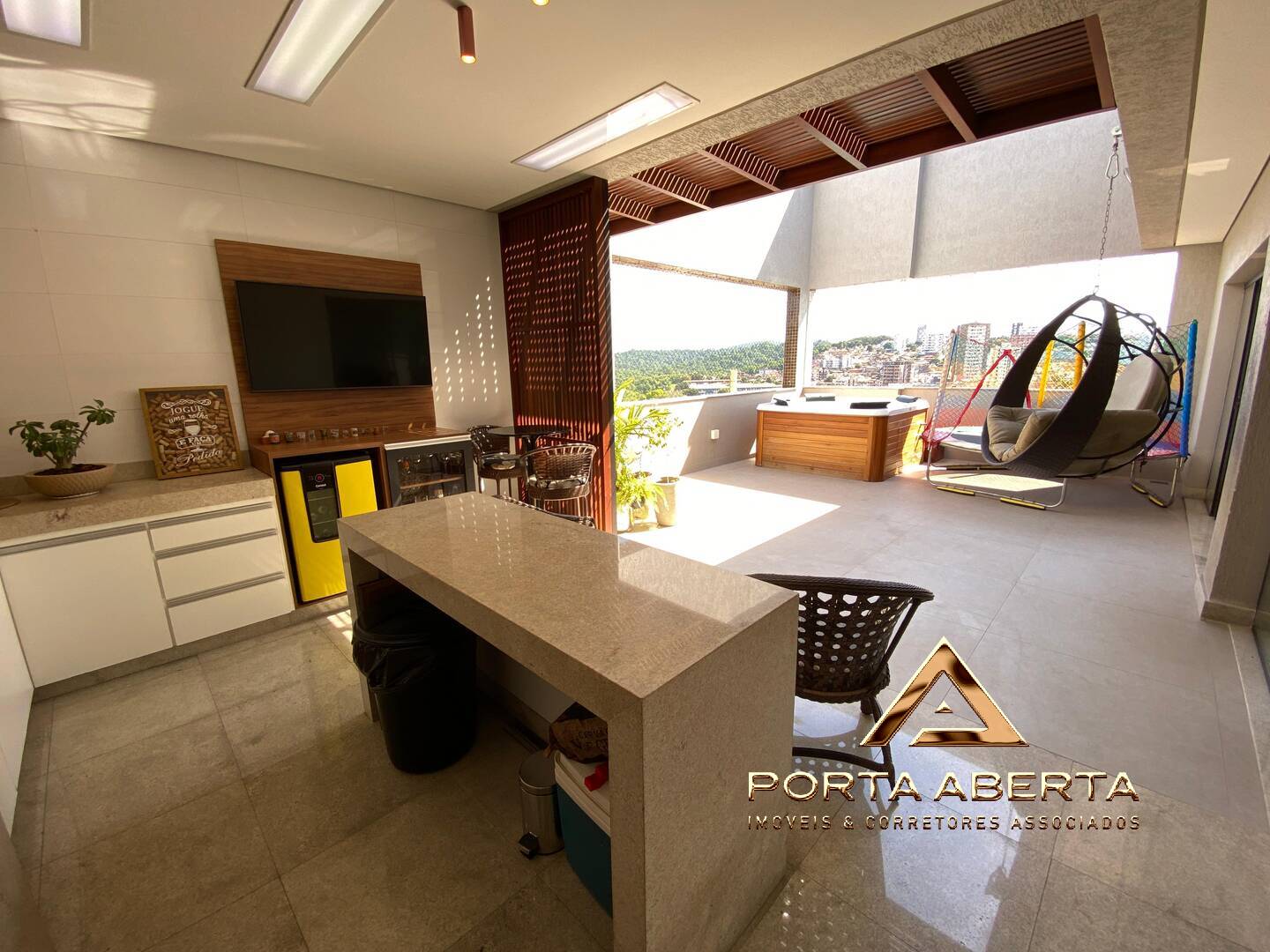 Apartamento à venda com 4 quartos, 222m² - Foto 12