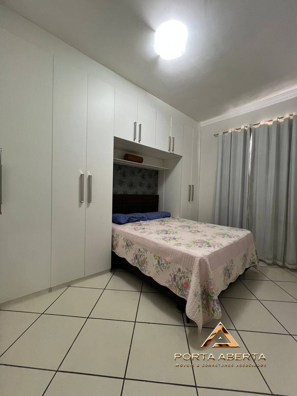 Apartamento à venda com 3 quartos, 98m² - Foto 9