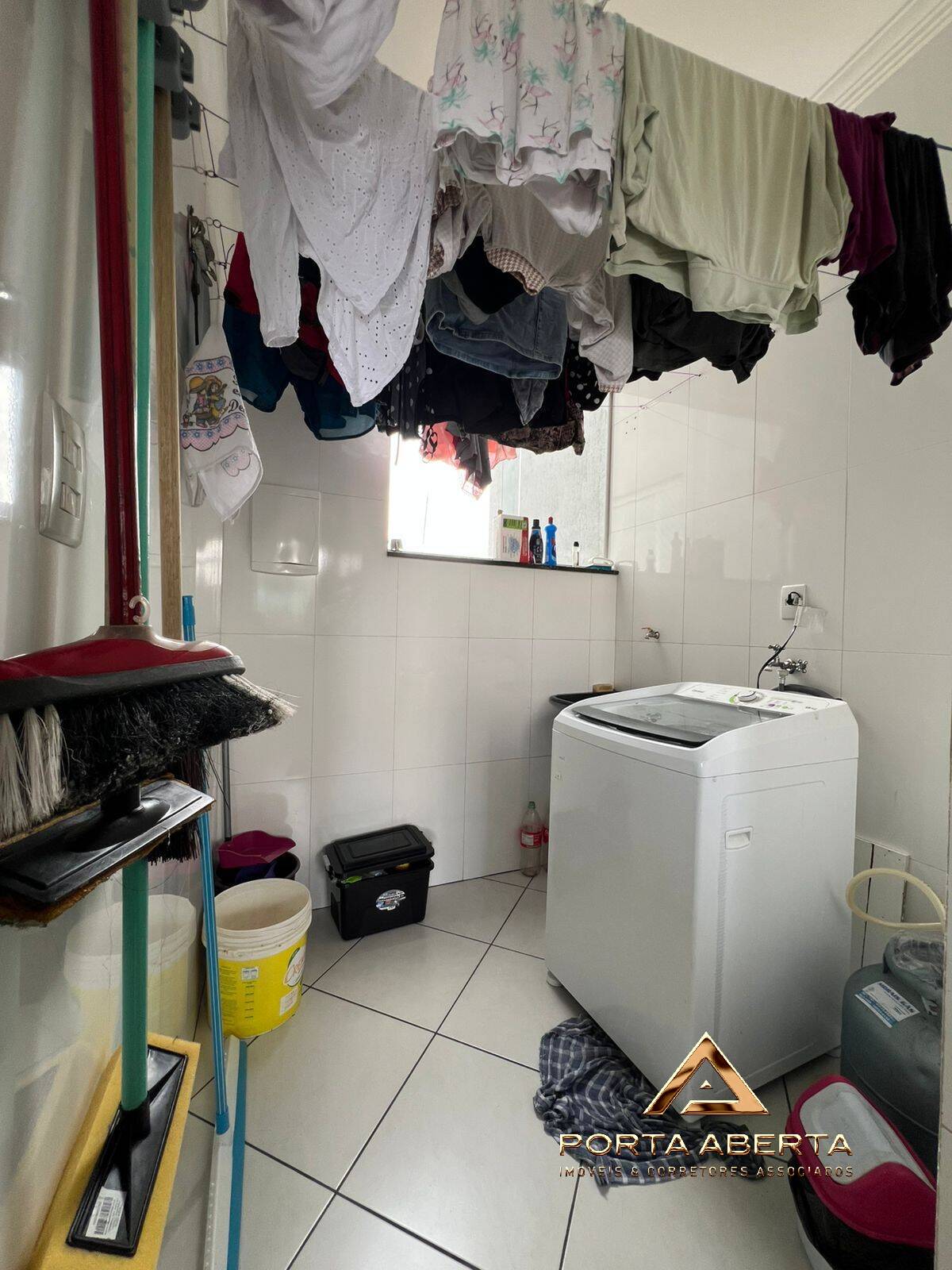 Apartamento à venda com 3 quartos, 98m² - Foto 7