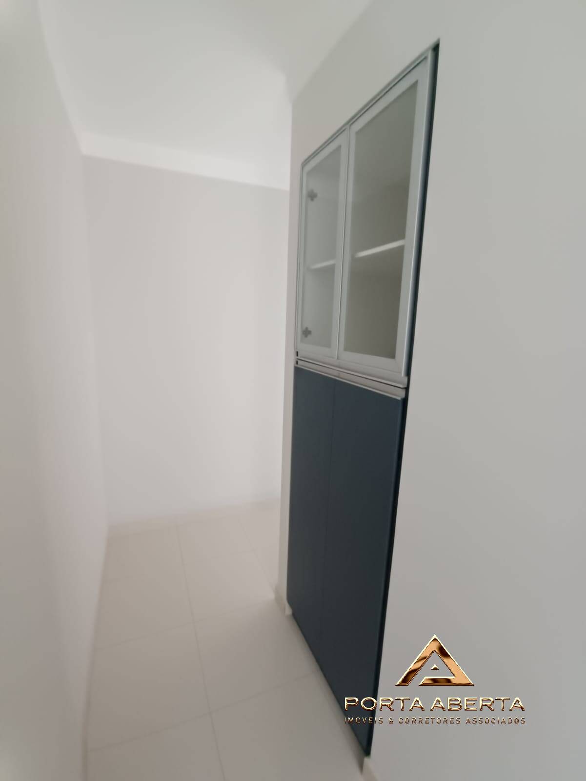 Apartamento para alugar com 3 quartos, 92m² - Foto 9