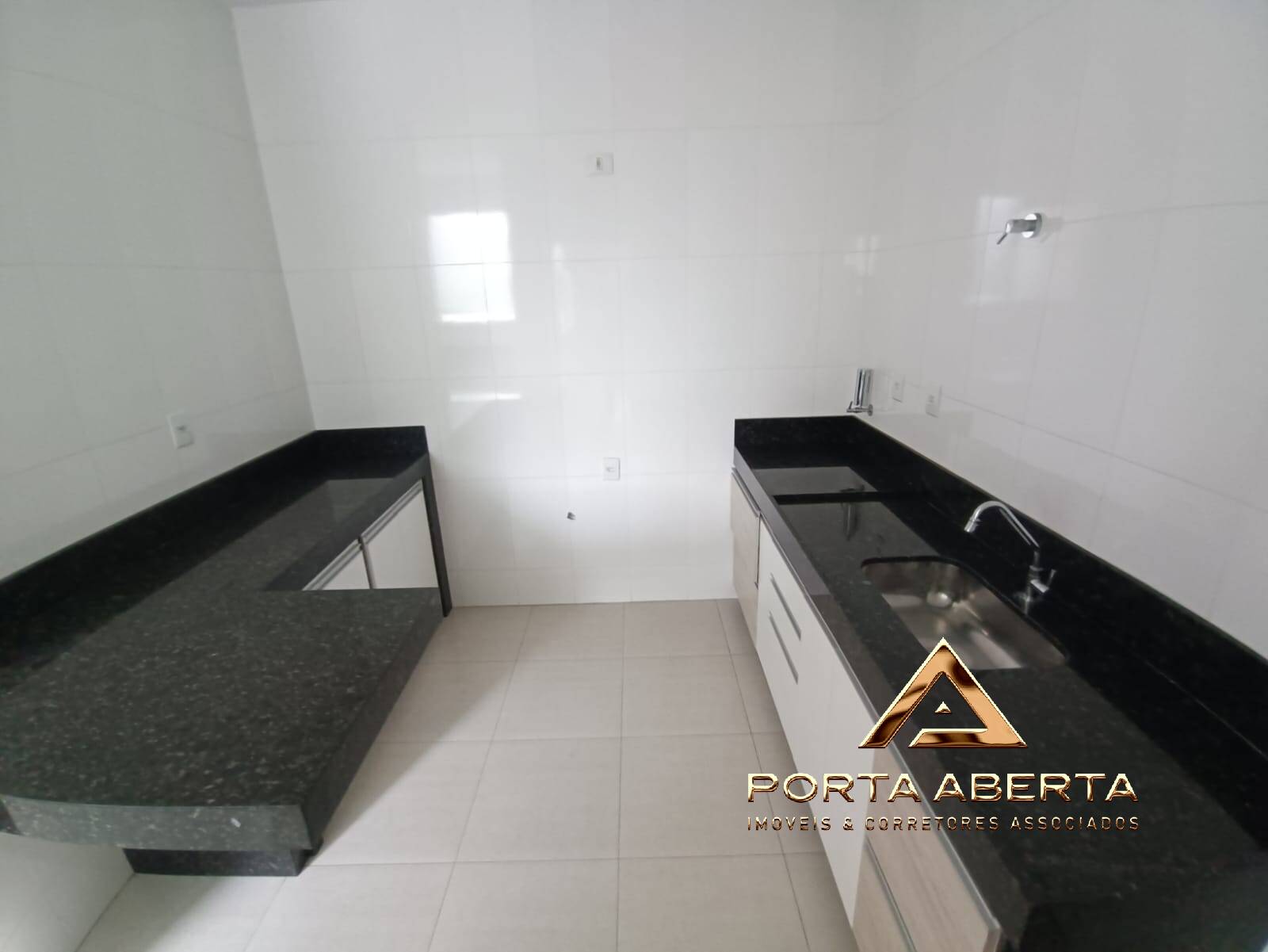 Apartamento para alugar com 3 quartos, 92m² - Foto 14