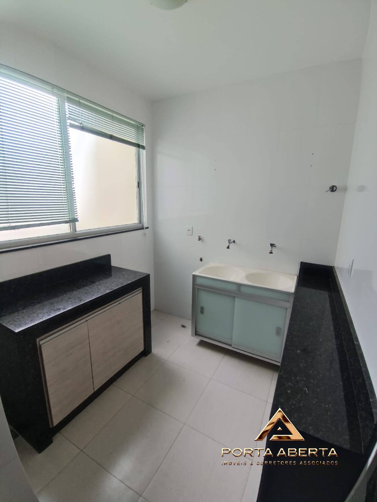 Apartamento para alugar com 3 quartos, 92m² - Foto 18