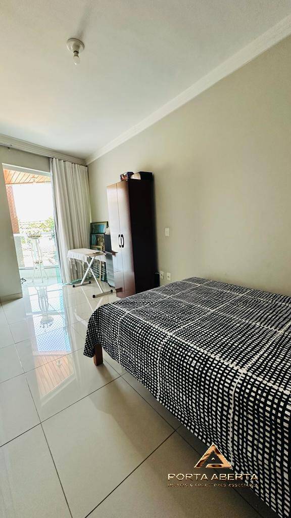 Apartamento à venda com 3 quartos, 142m² - Foto 11