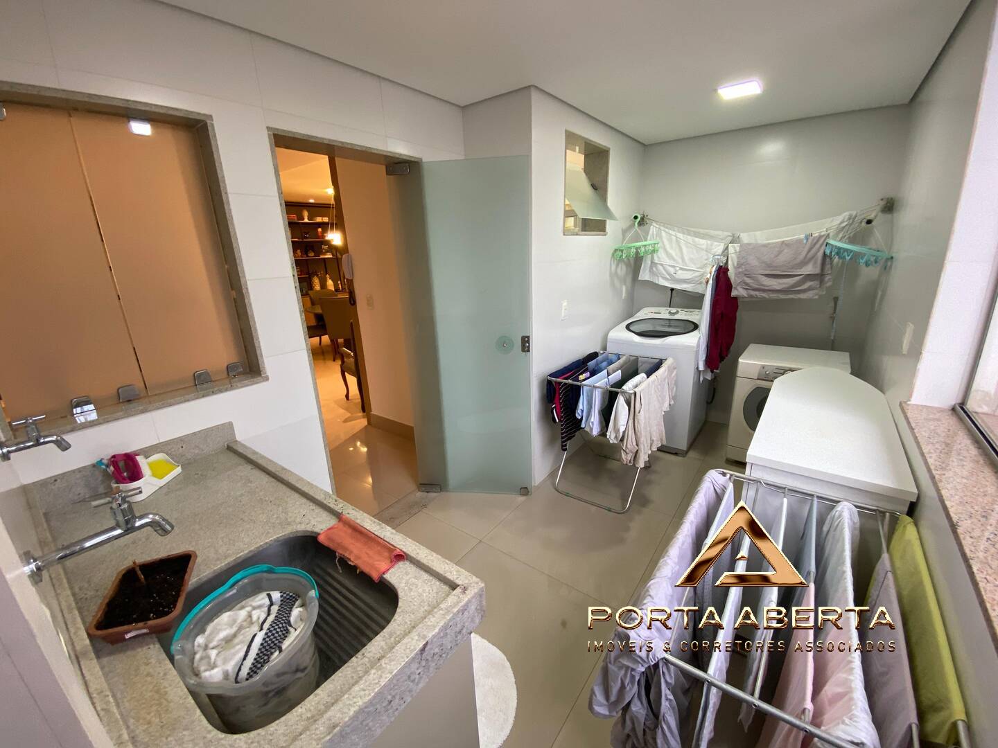 Apartamento à venda com 3 quartos, 282m² - Foto 25